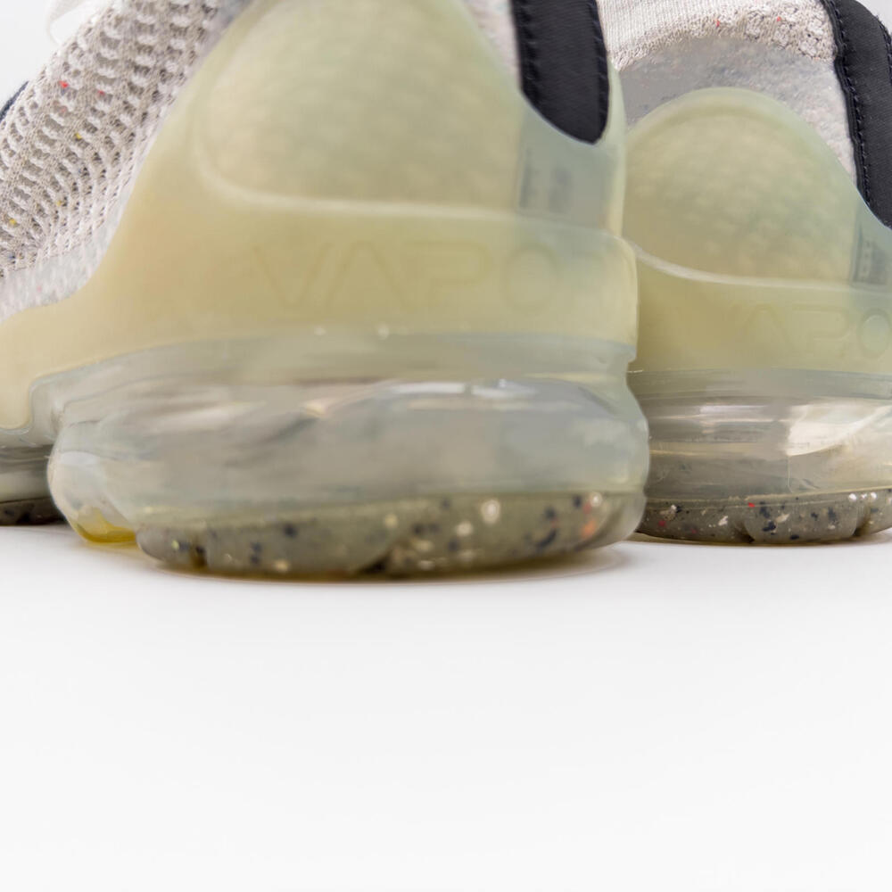 Nike Air VaporMax 2021 Flyknit Mens 'Monochrome' Size 12 - Picture 11 of 15